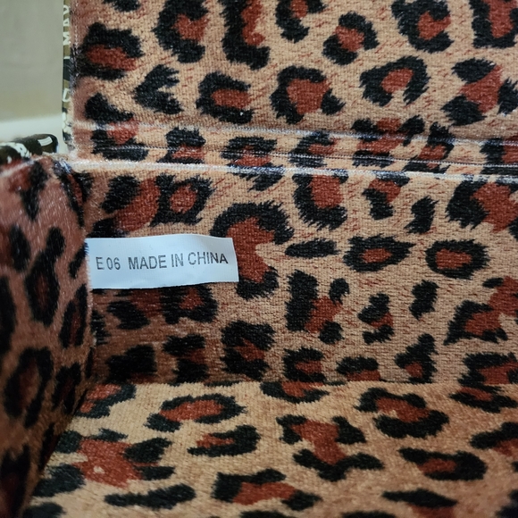 Casino Cigar purse! - Picture 6 of 7